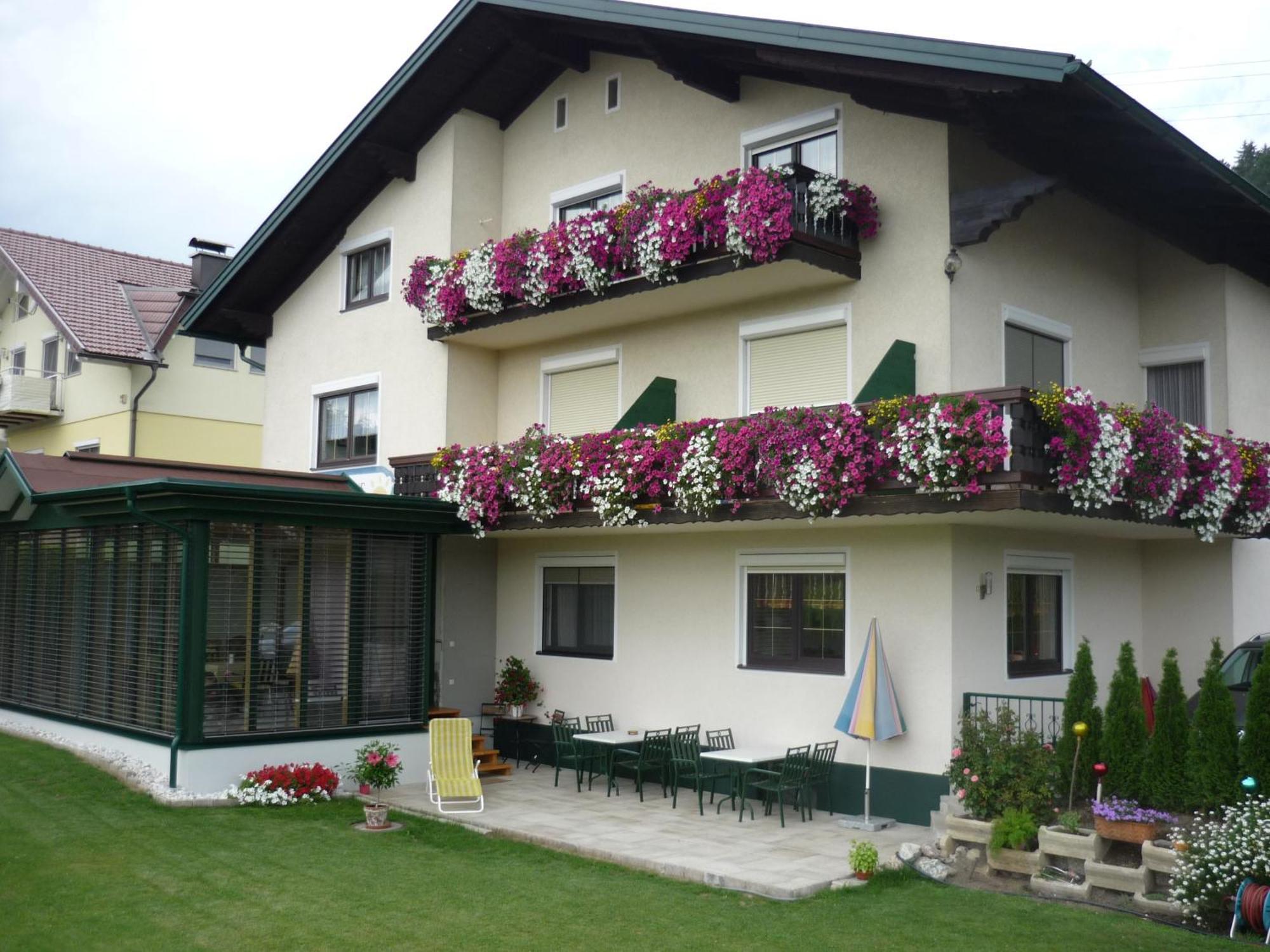 Landhaus Lassnig Moosburg Buitenkant foto